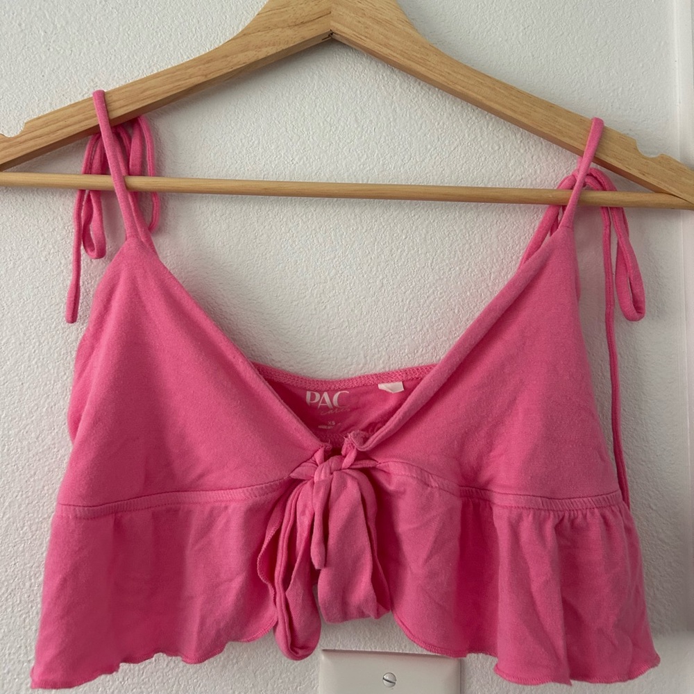 Pink Pacsun tie croptop (XS).